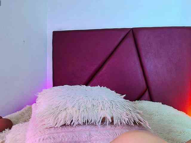 Lexi-Howard- webcam