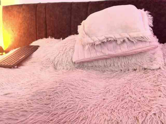 Lexi-Howard- webcam