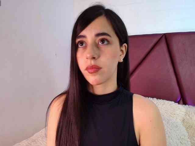 Lexi-Howard- webcam