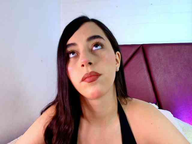 Lexi-Howard- webcam
