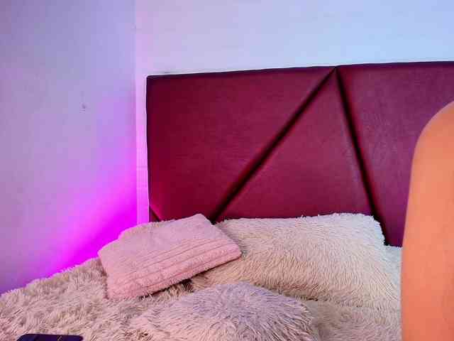 Lexi-Howard- webcam