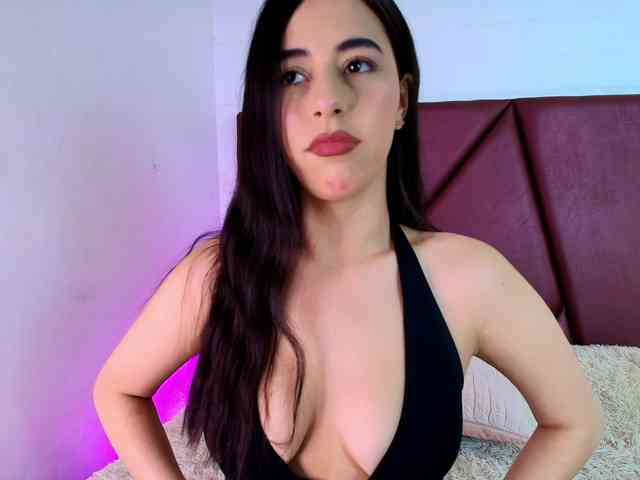 Lexi-Howard- webcam