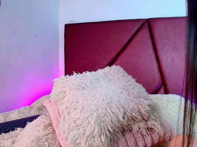Lexi-Howard- webcam