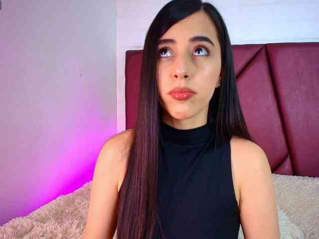 Lexi-Howard- webcam