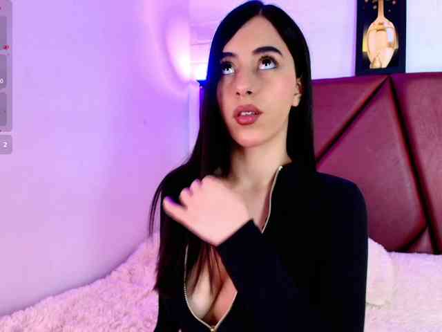 Lexi-Howard- webcam