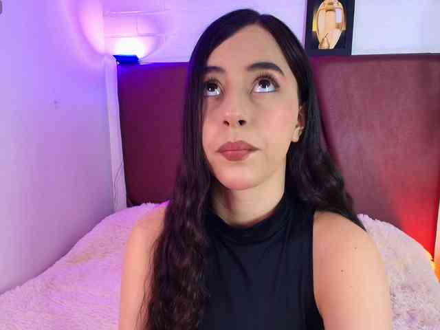Lexi-Howard- webcam