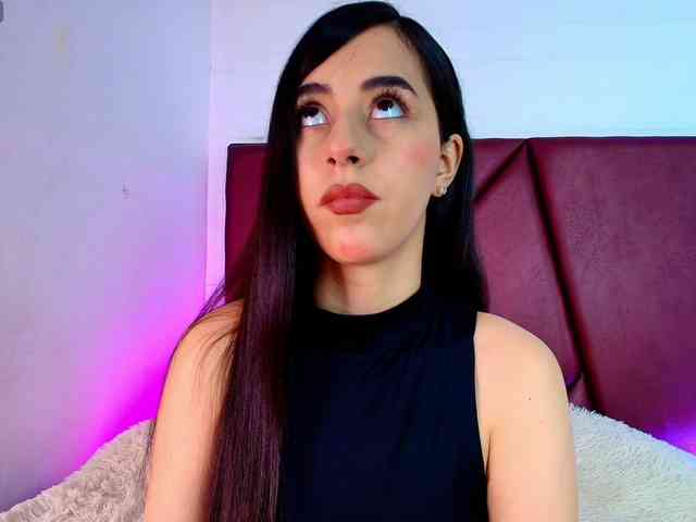 Lexi-Howard- webcam
