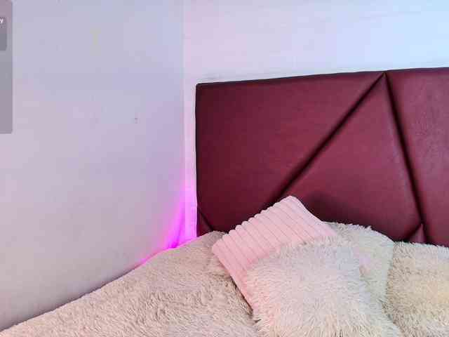 Lexi-Howard- webcam