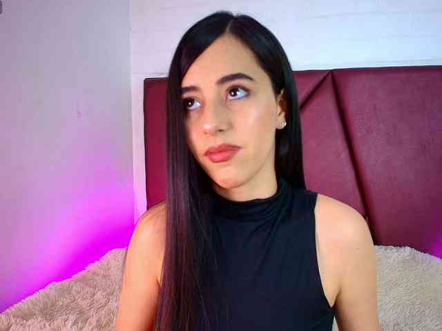 Lexi-Howard- webcam