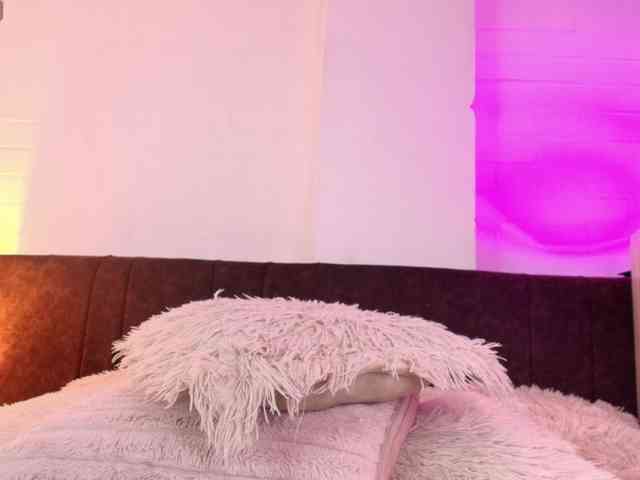 Lexi-Howard- webcam