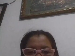 Ariana08