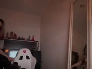 Honey_buns Porn Show