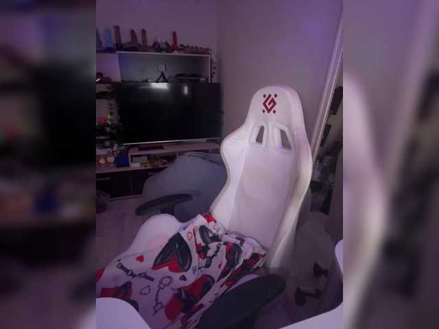 Honey_buns live cam preview