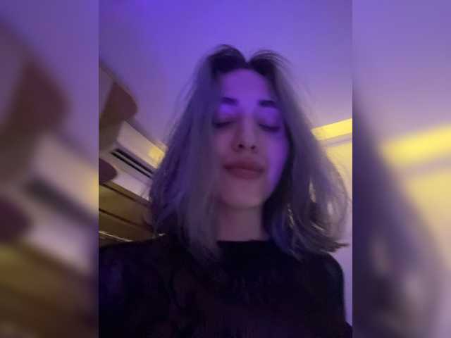 Live трансляция Honey_buns - slutnetki.online