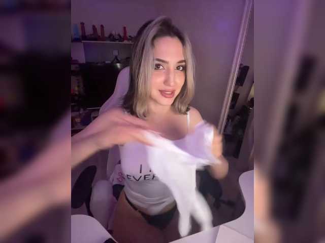 YoloLove