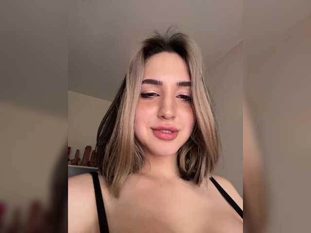 Live трансляция Honey_buns - slutnetki.online