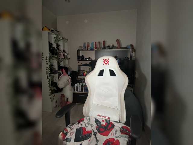 Honey_buns live webcam show