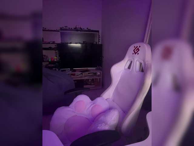 Live трансляция Honey_buns - slutnetki.online