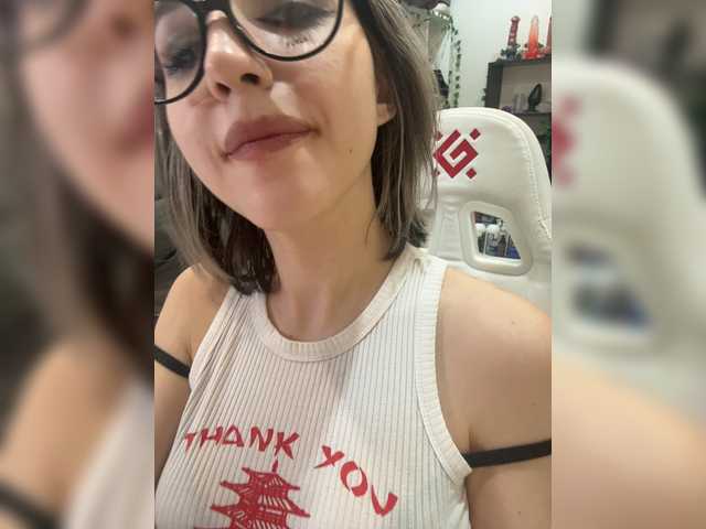 Live трансляция Honey_buns - Runet.cam