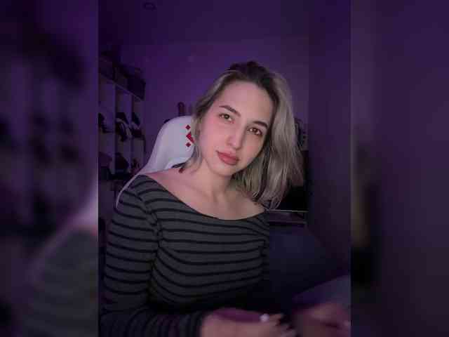 Honey_buns webcam