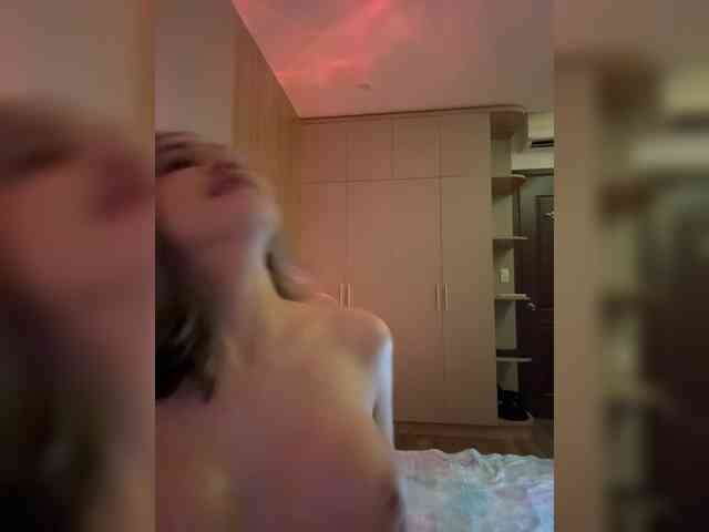 Honey_buns webcam
