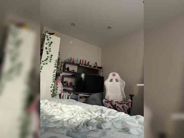 Honey_buns webcam