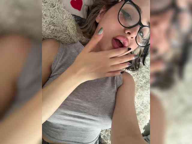 Honey_buns webcam