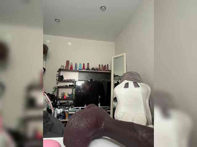Honey_buns webcam