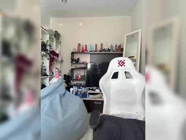 Honey_buns webcam