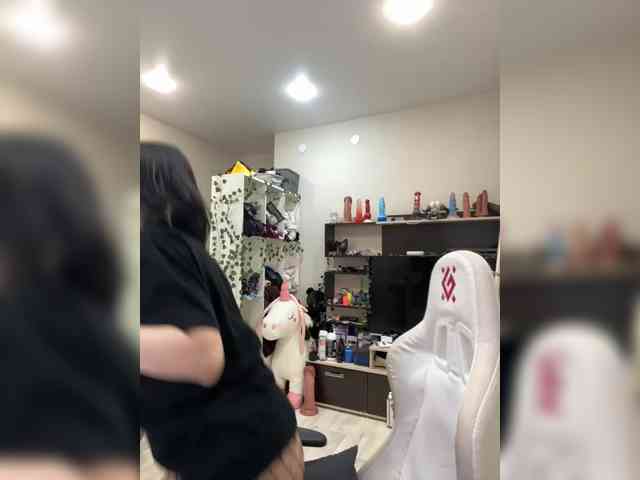 Honey_buns webcam