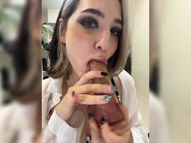 Honey_buns webcam