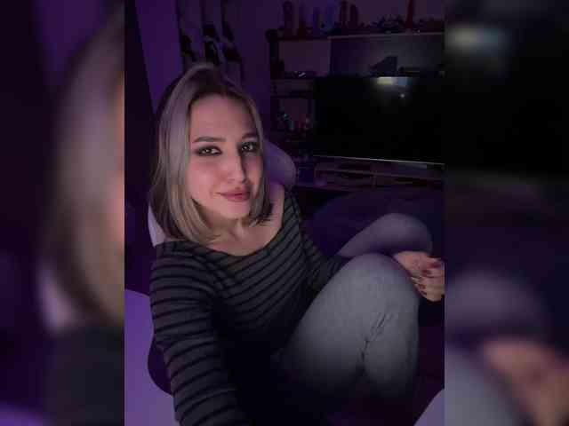 Honey_buns webcam