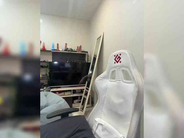 Honey_buns webcam