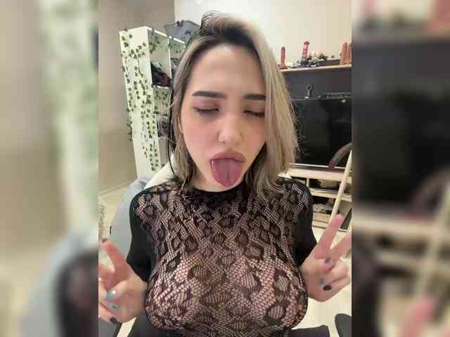 Honey_buns webcam