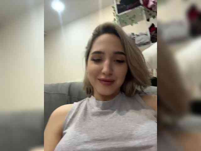Honey_buns webcam