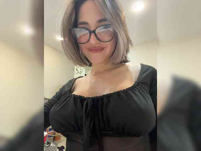Honey_buns webcam