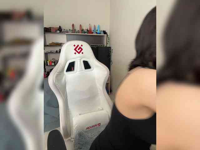 Honey_buns webcam
