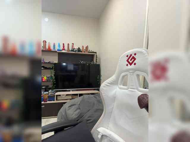 Honey_buns webcam