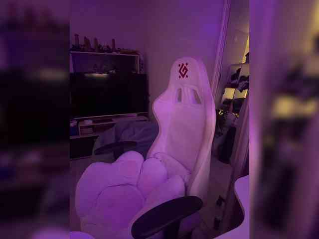 Honey_buns webcam