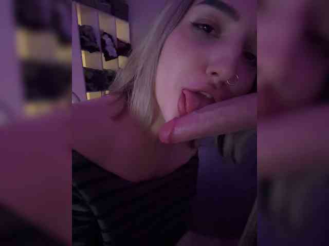 Honey_buns webcam