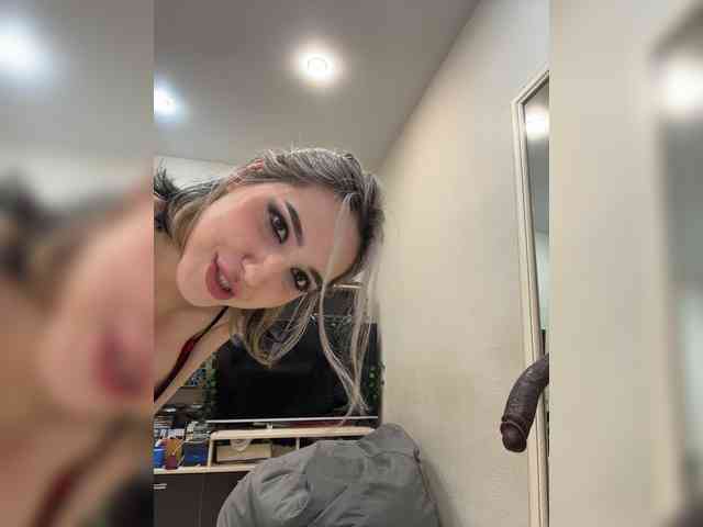 Honey_buns webcam