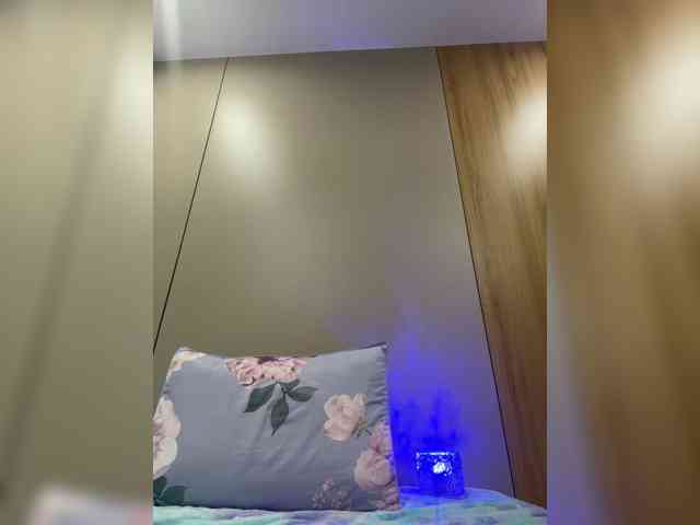 Honey_buns webcam