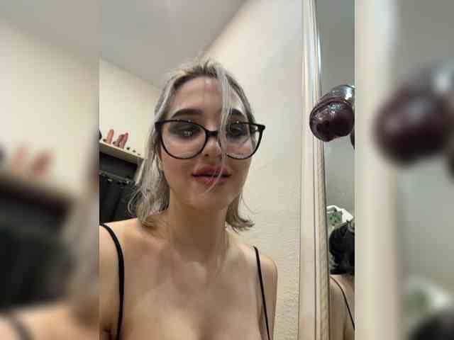 Honey_buns webcam