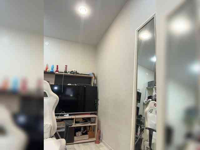 Honey_buns webcam