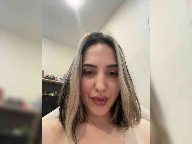Honey_buns webcam