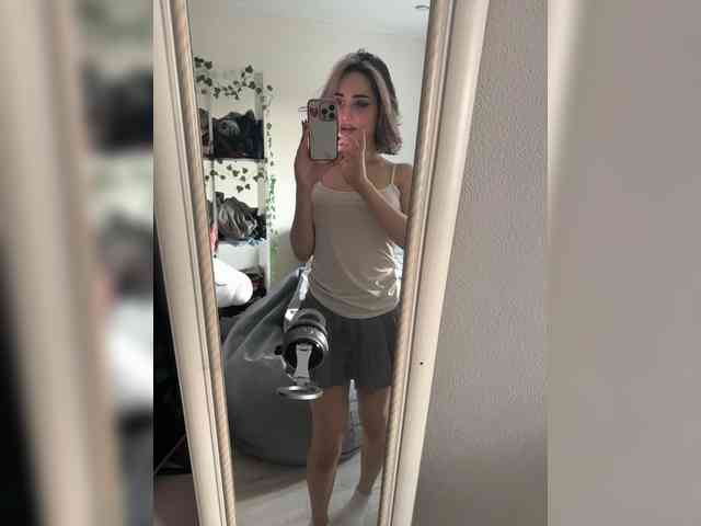 Honey_buns webcam