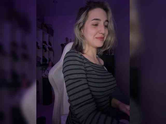 Honey_buns webcam