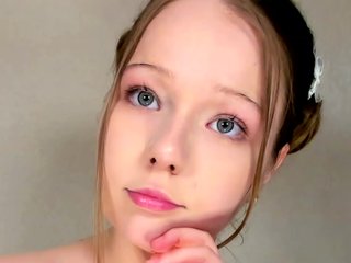 MelMooon Porn Show