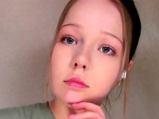 MelMooon Porn Show