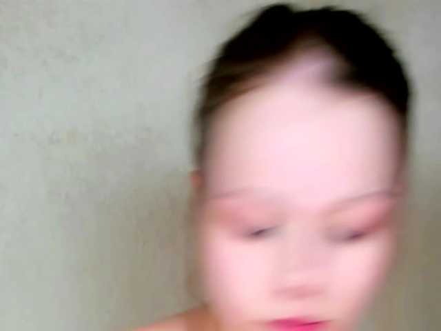 MelMooon live cam on BongaCams